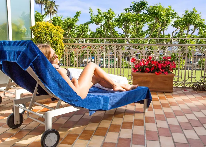 スプレンディッド ホテル 4*