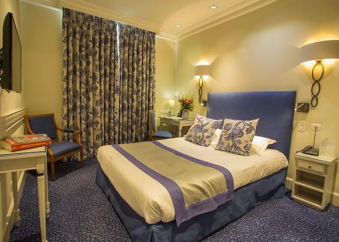 スプレンディッド 4* カンヌ