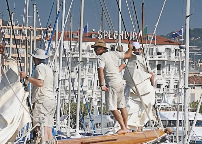 スプレンディッド 4*