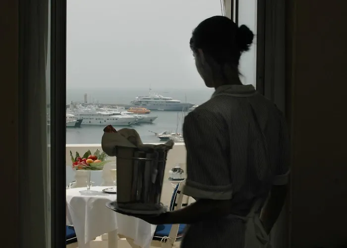 スプレンディッド 4* カンヌ