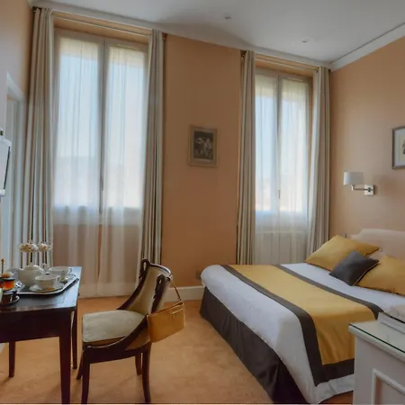 Splendid 4* Cannes